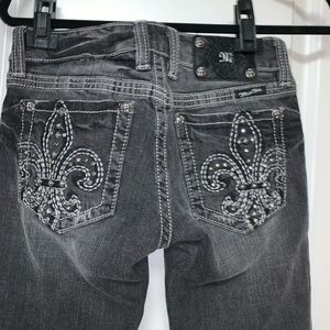 Brand New Miss Me Jeans 27
